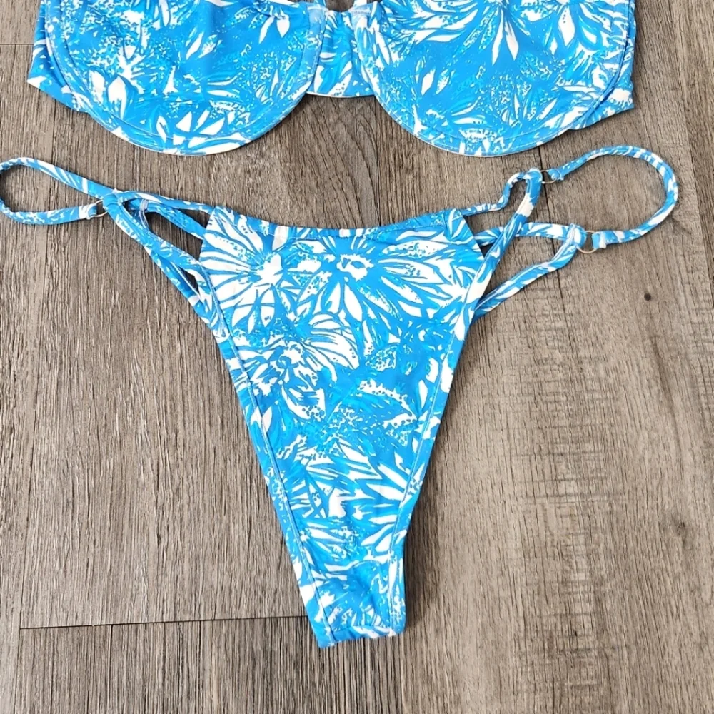 New!Frankie's Bikinis Hazel Floral Underwire Bikini Top with‎ Matching Bo…